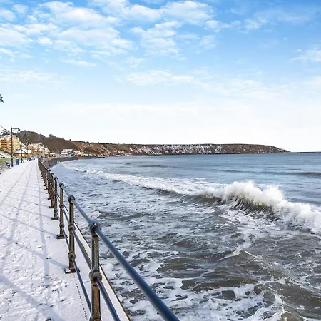 The Landings 6 * Filey