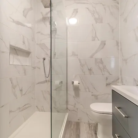 The Landings 6 * Filey